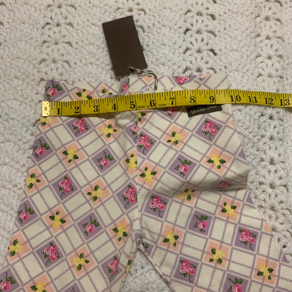 Girls' Floral Ruffle Pants - Picture 6 of 6